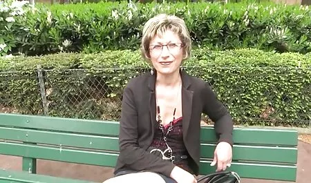 Mädchen Romantik mit ihrem Mann vor porno deutsche reife frauen der Kamera.