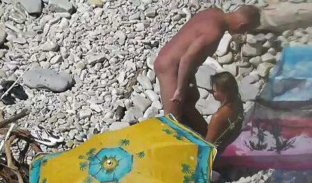 Wir gingen, um das neue Jahr zu feiern und video sex mit reifer frau hatten Angst vor zwei Hühner Hosen.