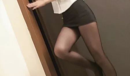 Ihr Freund verbrannte sie mit ihrem Freund an seinem Mund und band ihn an seinen Penis. xnxx reife frauen