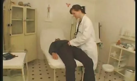 Gebräunte Ziege müde sex mit reifen deutschen frauen von einer Frau.