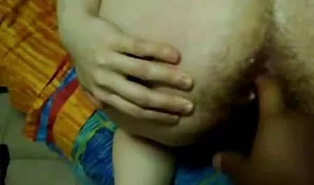 Unbegrenztes Sperma ist voll von reife geile weiber ihrer schönen Muschi.