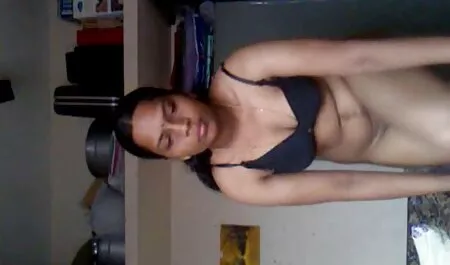 Chrysalis frauen über 50 porn muss durch ein Stück Ei geteilt werden.