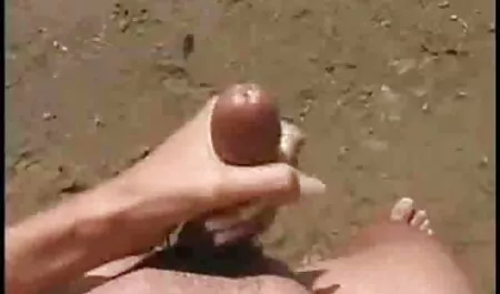 Sie gab deutsche reife fotze und filmte.
