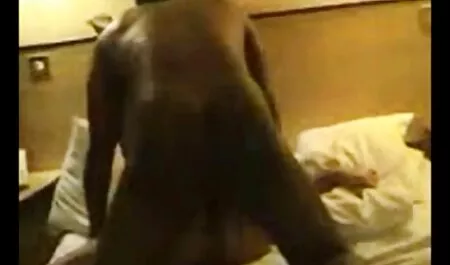 Mit Ihnen Mädchen hielt eine Gruppe von Lesben mit Spielzeug reife frau kostenlos