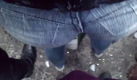 Männer haben Zeit, sich bei der Zubereitung reife muschi tube des Kuchens täuschen zu lassen.