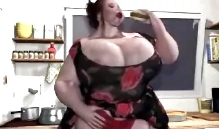 Schwarze Schlampe ist unersättlich reife hausfrauen porn