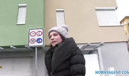 Sie werden eine Prostituierte finden, auch im Urlaub, um die Lücke reife schlampen zu füllen