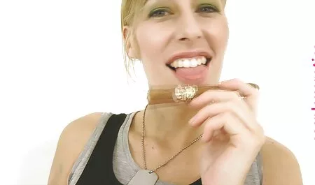 Graue deutsche reife frauen porno Blondine war der beste Freund ihres Freundes.
