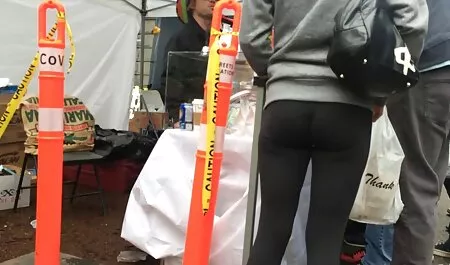 Kaninchen Ziege traf die Frau bei der Arbeit. gratis pornos alte weiber