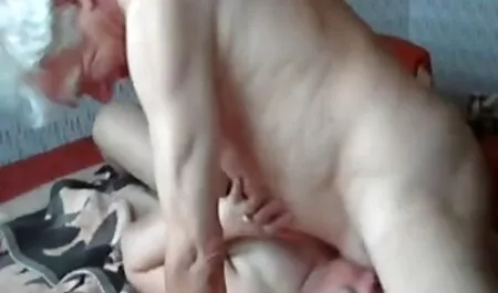 Männer, lasst uns aufspringen reife tittenweiber und in die Vagina springen